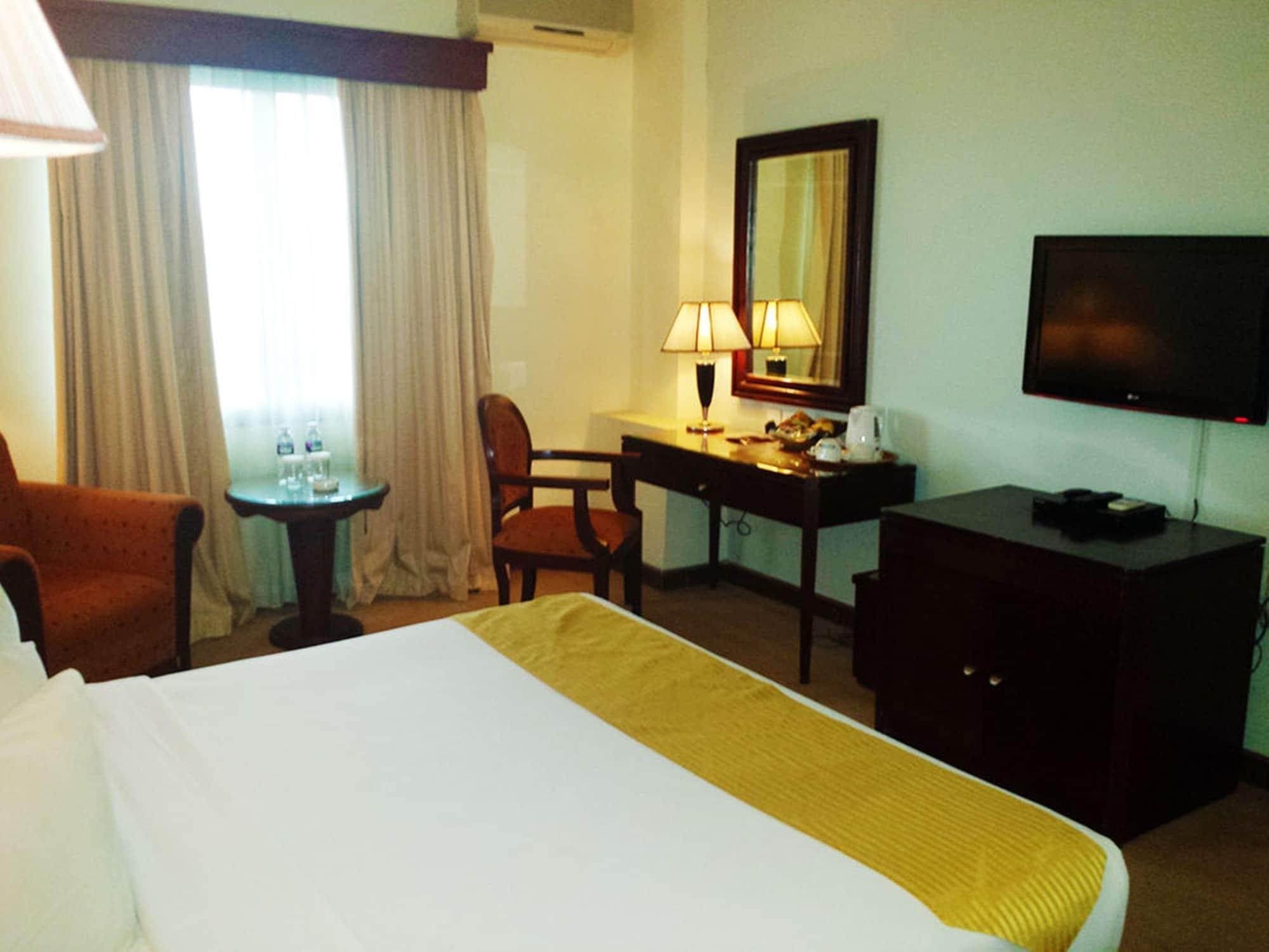 Harbourbay Amir Hotel Batam Exterior foto